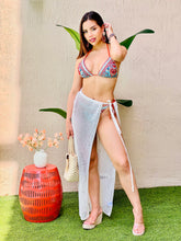 Load image into Gallery viewer, &quot;Lau De La&quot; Printed Two pieces Bikini Set
