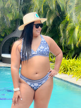 Load image into Gallery viewer, &quot;Smeralda&quot; Reversible Two Pieces Bikini Set
