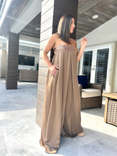 Load image into Gallery viewer, &quot;Macarena&quot; Strapless Wide Leg Jumpsuit
