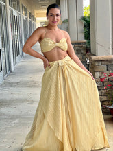 Load image into Gallery viewer, &quot;Buzios&quot; Metallic Solid Skirt Drape Set
