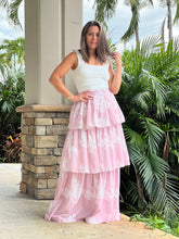 Load image into Gallery viewer, &quot;Amapola&quot; Floral Print Maxi Skirt

