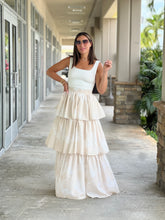 Load image into Gallery viewer, &quot;Amapola&quot; Floral Print Maxi Skirt
